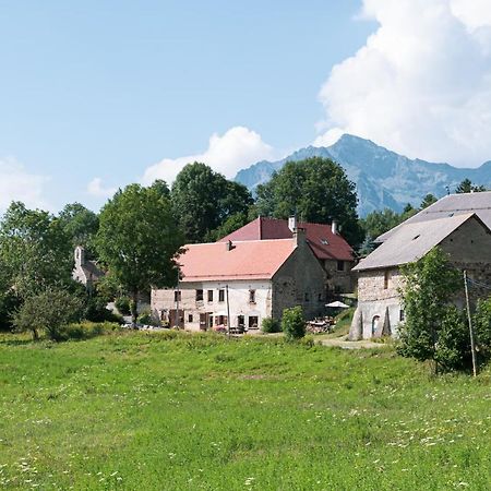 B&B Maisonnel Сен-Боне-ан-Шампсор Екстериор снимка